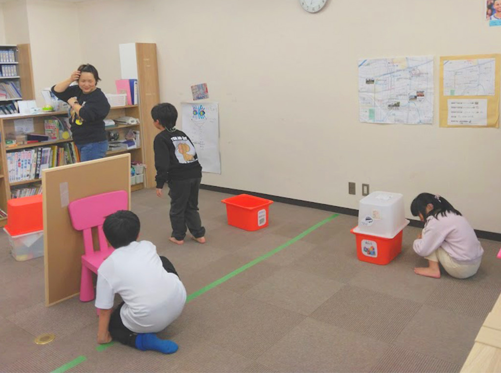 だるまさんが転んだの様子