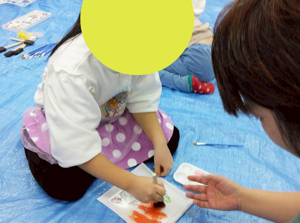 タペストリーづくりの様子2